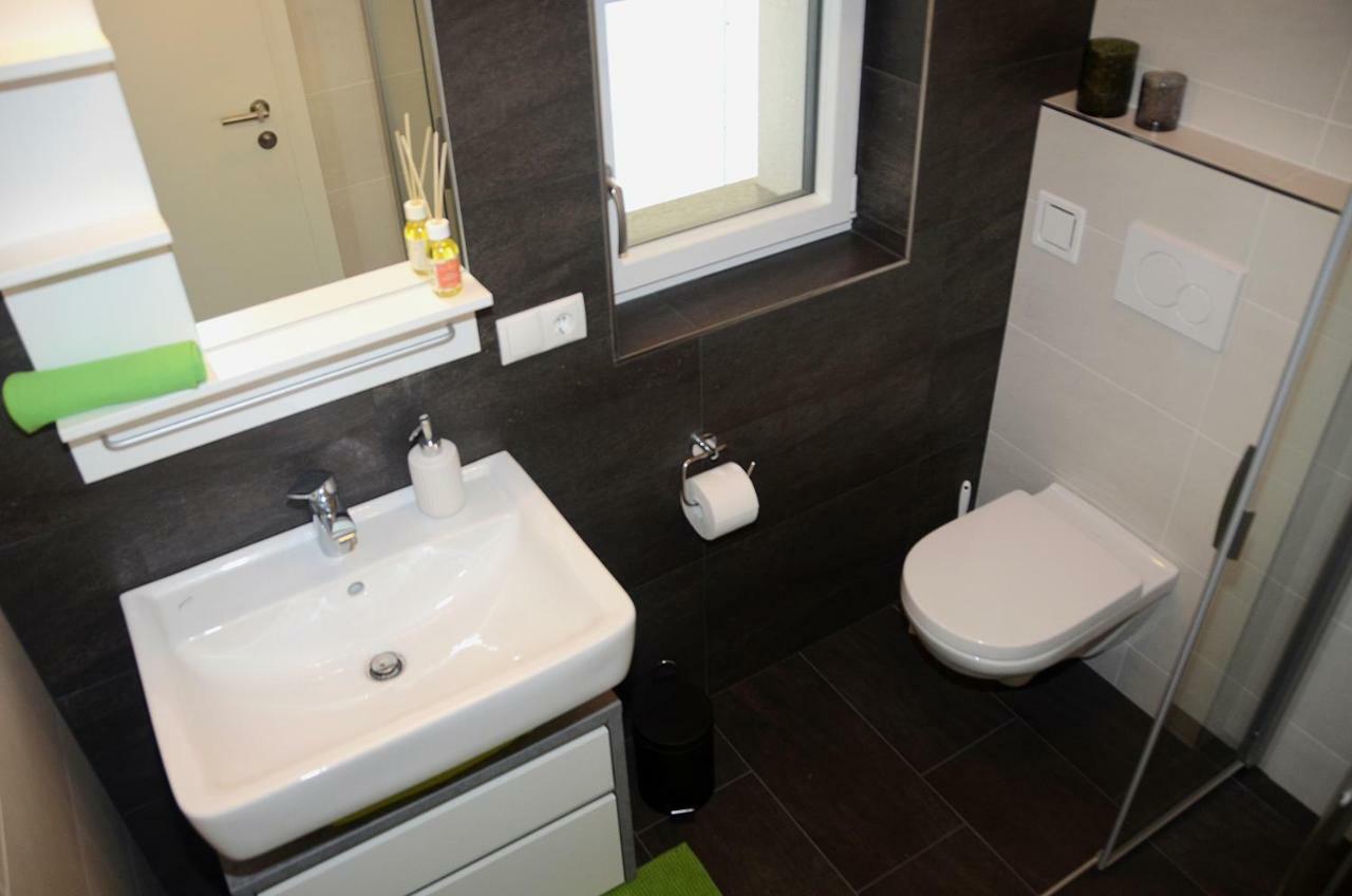 Apartment Zimat Chienes Extérieur photo
